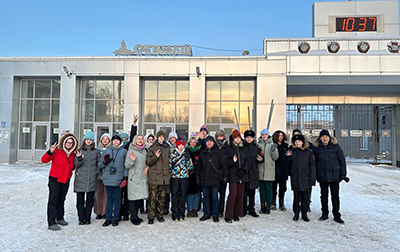 Победители конкурса от проекта "Встречи поколений" побывали на крупнейшем в России судостроительном комплексе