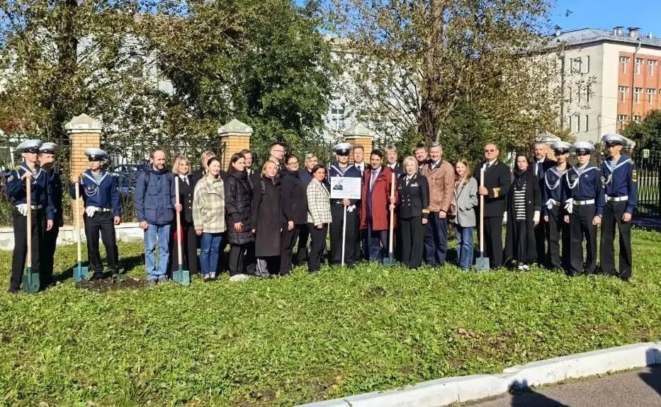 В Санкт-Петербурге почтили память Артура Чилингарова