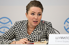 Женщины на Форуме обсудили ситуацию с образованием в Арктике