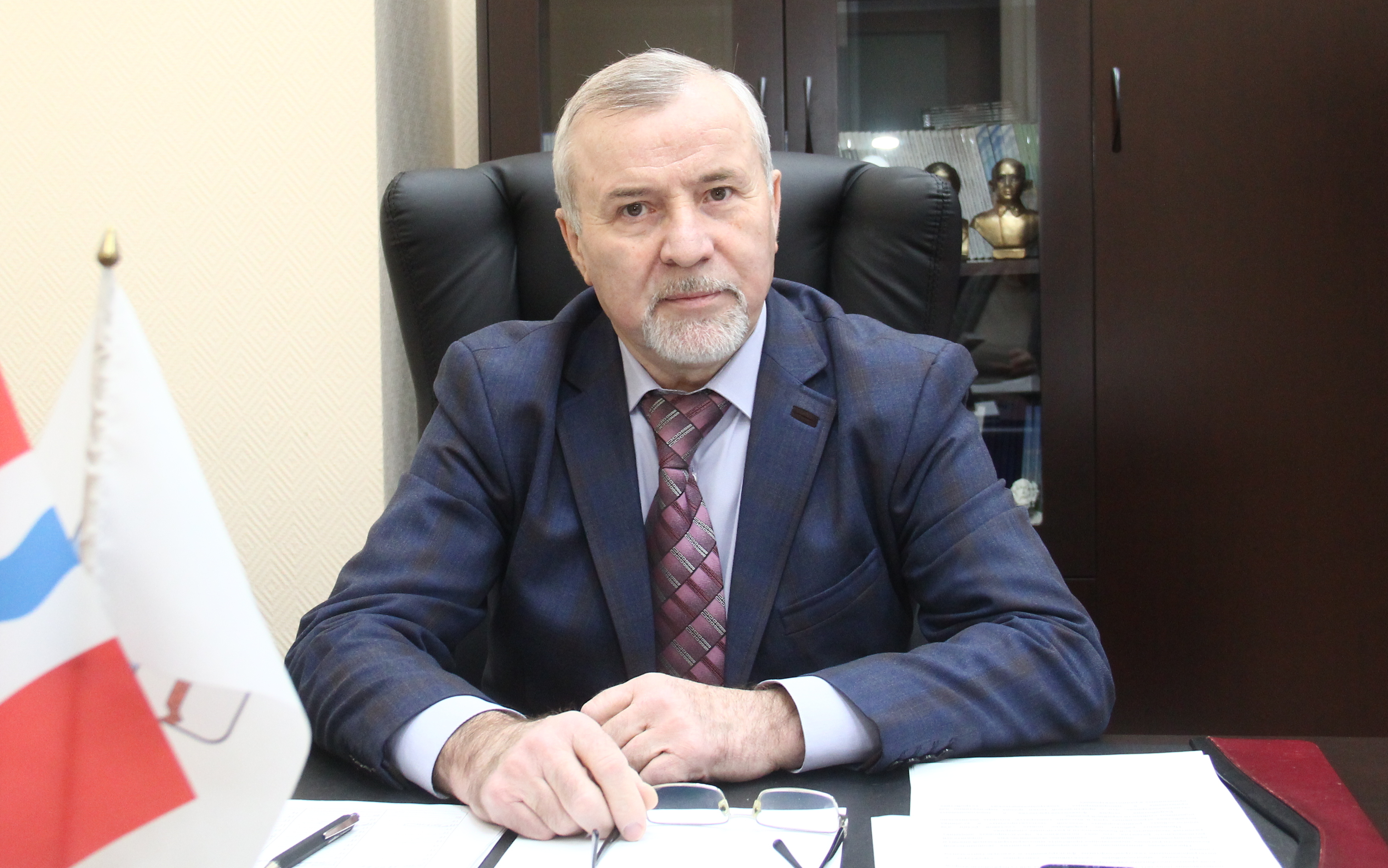 Ассоциация полярников поздравляет члена Совета АСПОЛ Валерия Карпова с днём рождения!