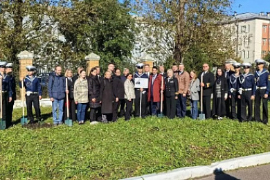 В Санкт-Петербурге почтили память Артура Чилингарова